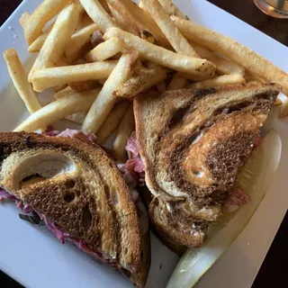 Corned Beef Melt