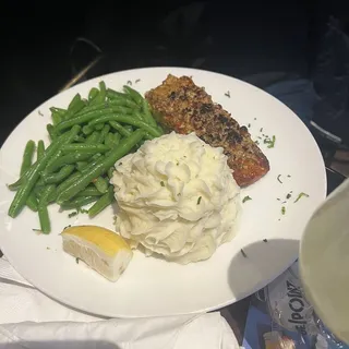 Reilly's Walnut Crusted Salmon Plate
