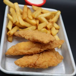 Artisan Chicken tenders W/Fries