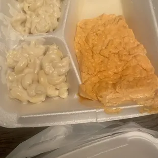 Buffalo dip/white cheddar mac