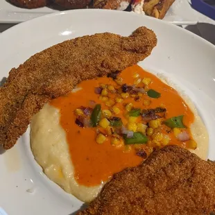 Catfish and cheese grits. Delicious!