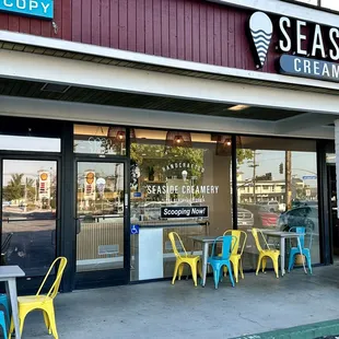 Sunshine &amp; scoops!  Enjoy Seaside Creamery on our new outdoor seating!