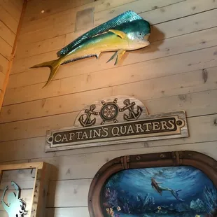 Private room for up to 8 people