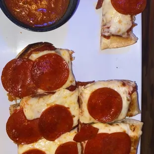 Pepperoni bread