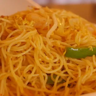 Singaporean Stir Fry Noodles