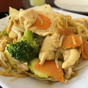 Chicken chow mein