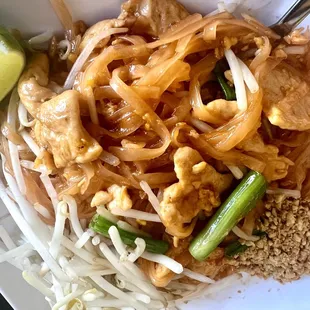 Chicken Pad Thai