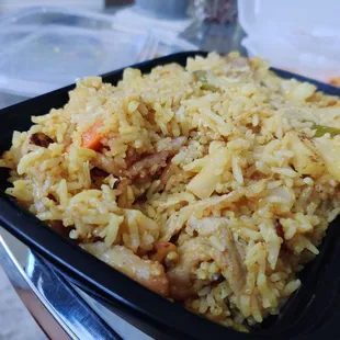 Pineapple rice with pork