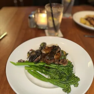 Wood-Grilled Filet Mignon