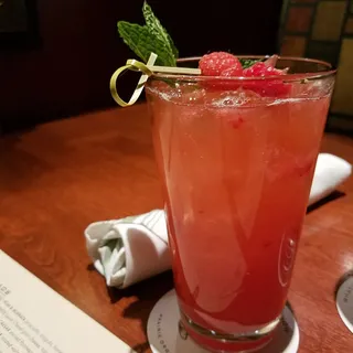 Sparkling Raspberry Lemonade