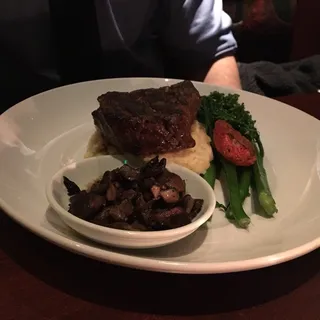 Wood-Grilled Filet Mignon