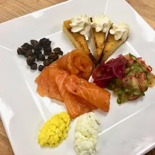 Smoked Salmon Gravlox