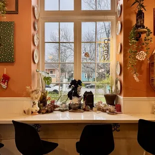 Lots of window seating for people watching