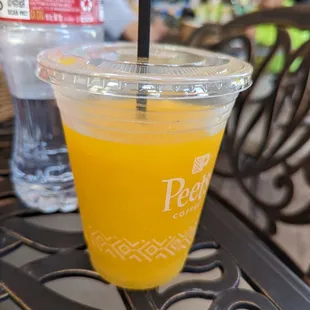 Medium mango smoothie
