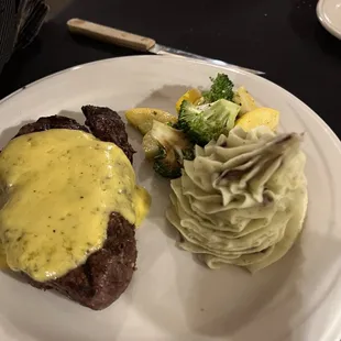 Filet Mignon Bearnaise