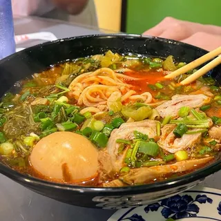 49. Intestines with Pickled Cabbage Lunch