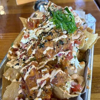 Spicy Poke Nachos