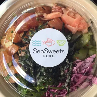 Truffle Salmon Poke Bowl