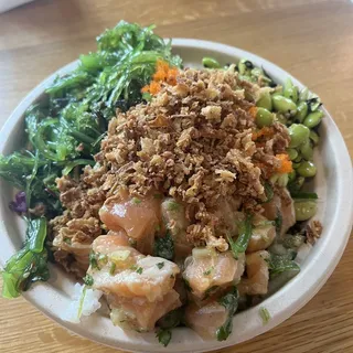 Garlic Salmon Poke Bowl