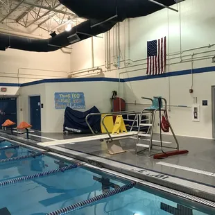 Diving board, two blocks
