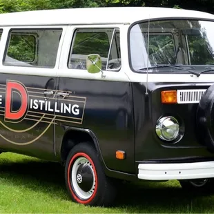 Seattle Distilling&apos;s delivery van