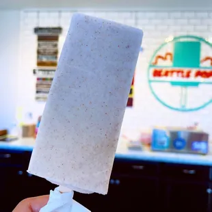 Cinnamon horchata ice cream pop  IG: @fooddeclassified