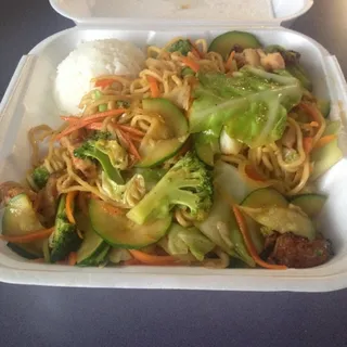 Chicken Yakisoba