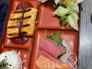 Niko Niko Sushi