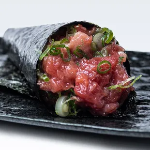 Negitoro Handroll