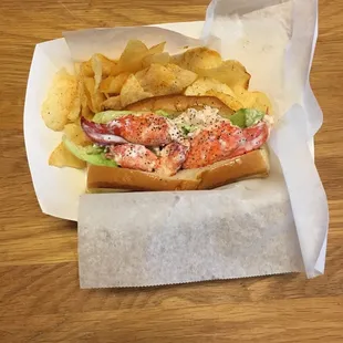 Lobster roll