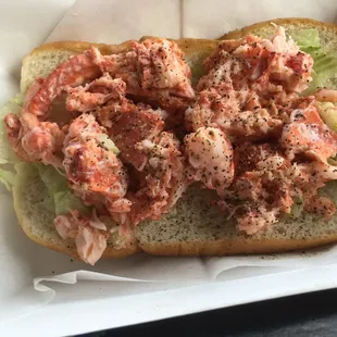 The $15 lobster roll I will never purchase again!