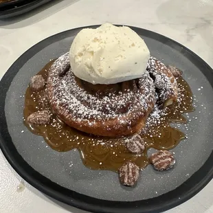 Praline Cinnamon Bun