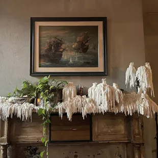 ramen and noodles, interior