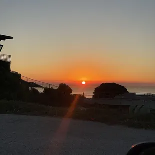 Great day and Danielle is awesome server everything is smooth when he is here