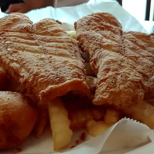 a plate of fish and chips