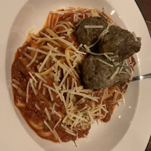 The meat sauce pasta is amazing!!!!