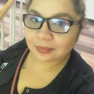Yvonne B.