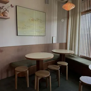 sushi and sashimi, interior