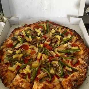 Large pizza..so freaking good