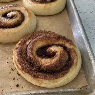Cinnamon roll