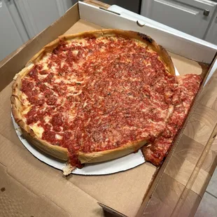 "Deep dish" Chicago style slider from second city eats.