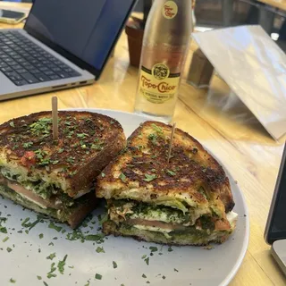 Pesto Chicken Sandwich