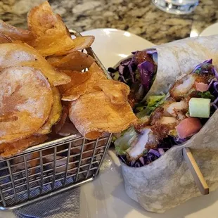 2nd St. Thai Poppin&apos; Shrimp Wrap w/house fried chips