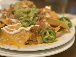 AGAVE Restaurant & Lounge