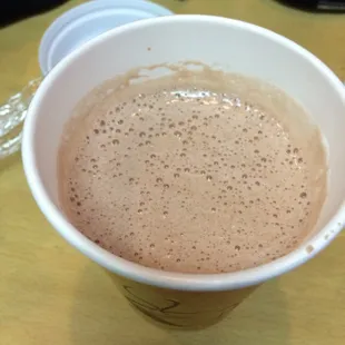 Small hot chocolate. Looks pretty good but it wasn&apos;t the best.