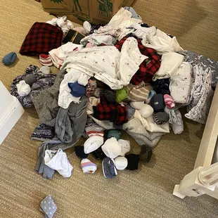 This photo is how one of the boxes was packed, I had to turn the wardrobe box upside down to get to the contents of the nice