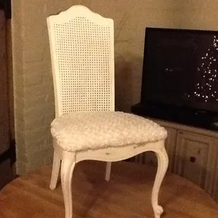 Vintage French Provencial chair - Downstairs in the basement!