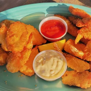 HH Fried Seafood Plate, $14 - 5 Stars