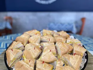 Woody's Famous Salads