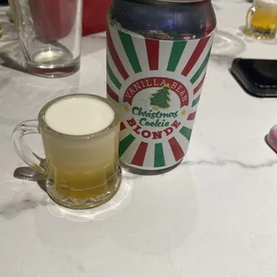 Mini beer &amp; Xmas Cookie